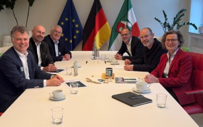 Holzwirtschaft im Austausch mit NRW-Ministerinnen